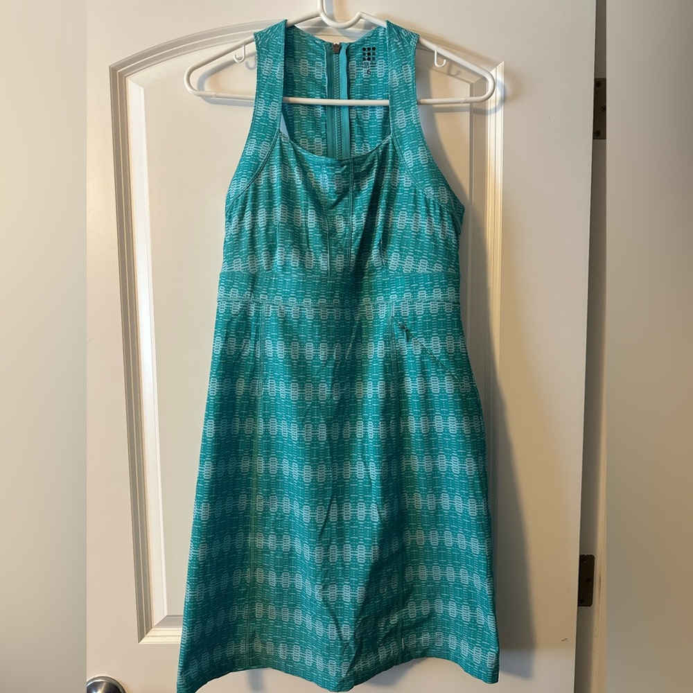 Women’s Title Nine dress size 6 (small)